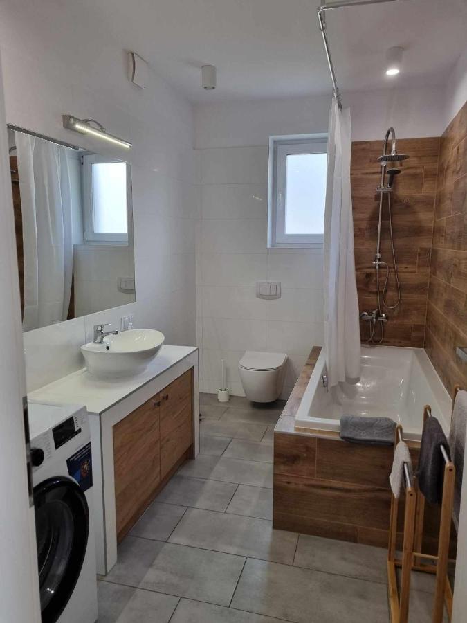 Domek Pod Swierkami -Apartament Swierkowy IV Kudowa-Zdrój Extérieur photo